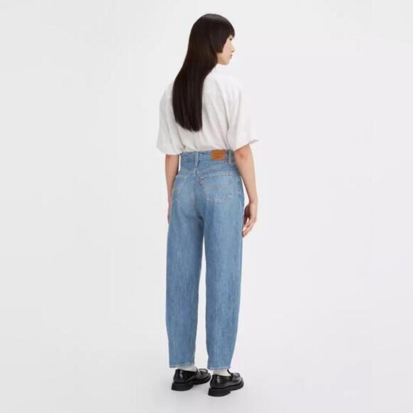 Levis Balloon Leg Jeans - Picture 3 of 12